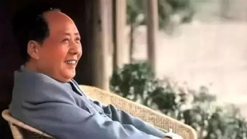 紀念毛澤東同志誕辰126周年！致敬一代偉人！